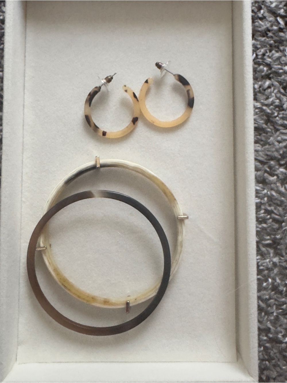 Tortoiseshell Hoop Earrings and Bangle Set - Unbranded